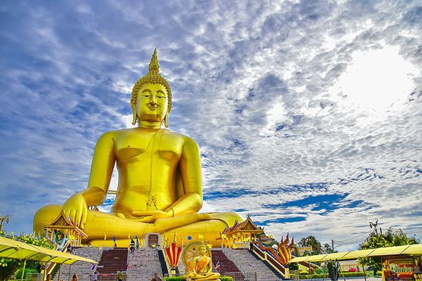 ราศีเมษ (16 เม.ย. - 15 พ.ค. ธาตุไฟ) วัดม่วง จังหวัดอ่างทอง