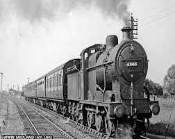 ฝันเห็นรถไฟโบราณ